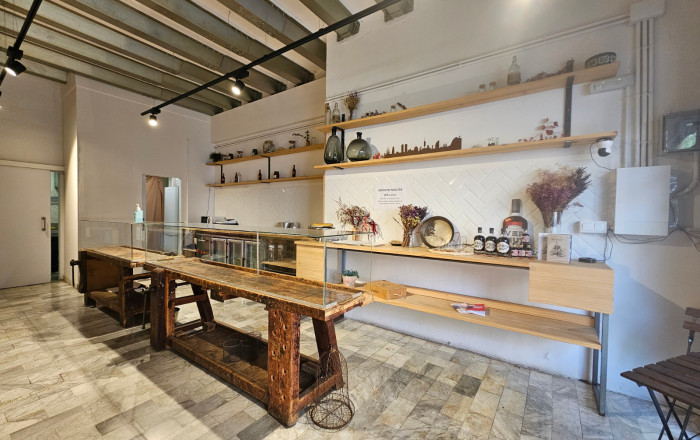 Traspaso - Take Away -
Barcelona - Poblenou