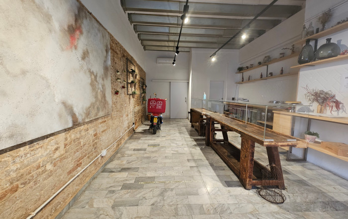 Traspaso - Take Away -
Barcelona - Poblenou