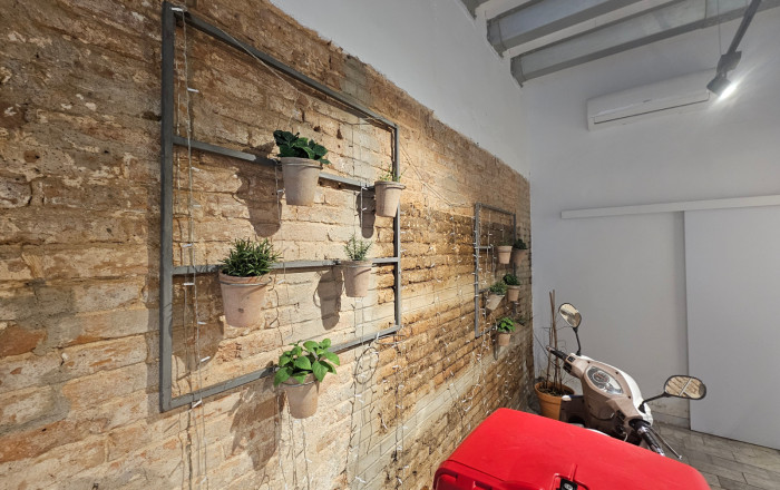 Traspaso - Take Away -
Barcelona - Poblenou