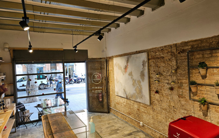 Traspaso - Take Away -
Barcelona - Poblenou