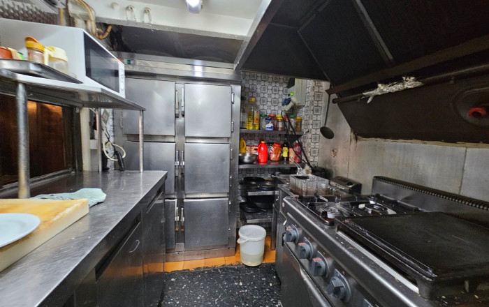 Transfer - Restaurant -
Barcelona - Sarriá - Francesc Macia