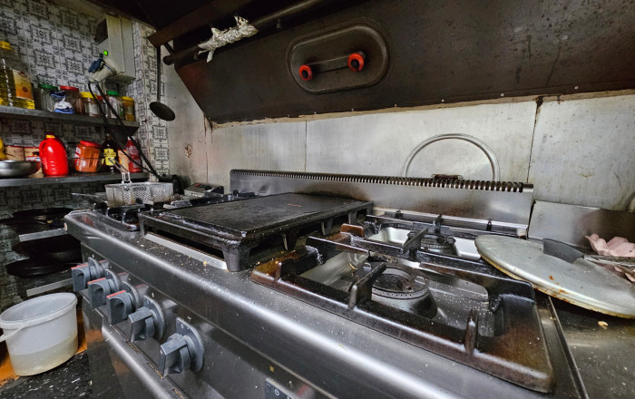 Transfer - Restaurant -
Barcelona - Sarriá - Francesc Macia