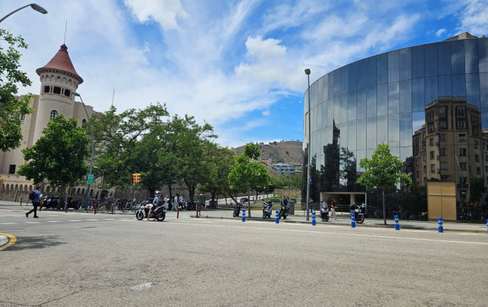 Location longue durée - Bar- C1 -
Barcelona - Sarriá - Francesc Macia