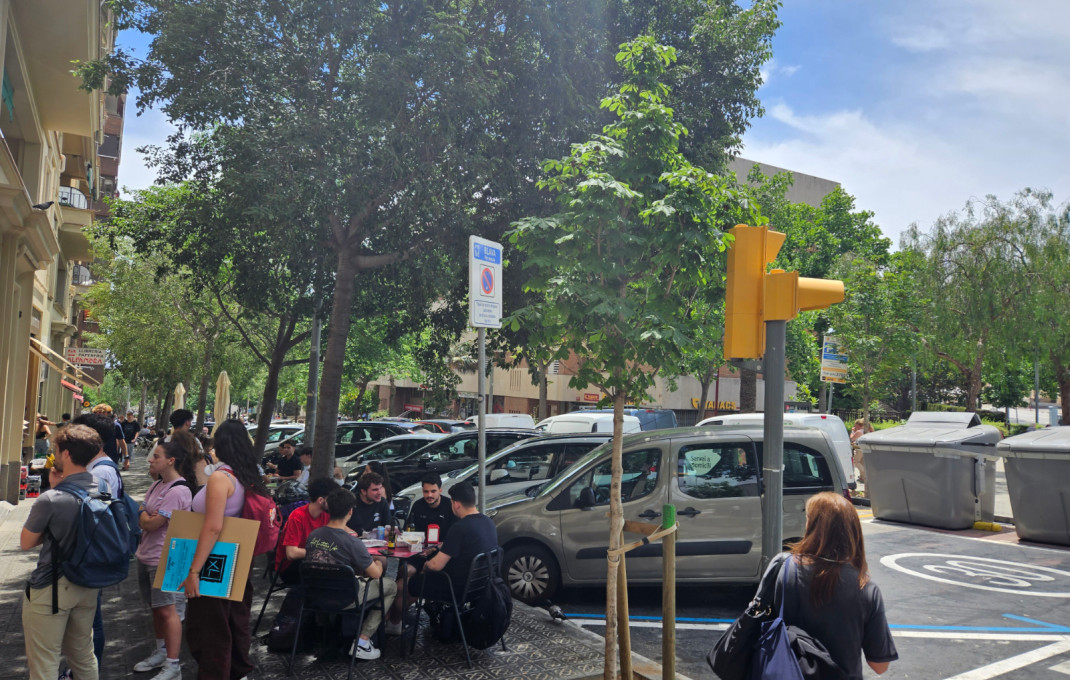 Location longue durée - Bar- C1 -
Barcelona - Sarriá - Francesc Macia