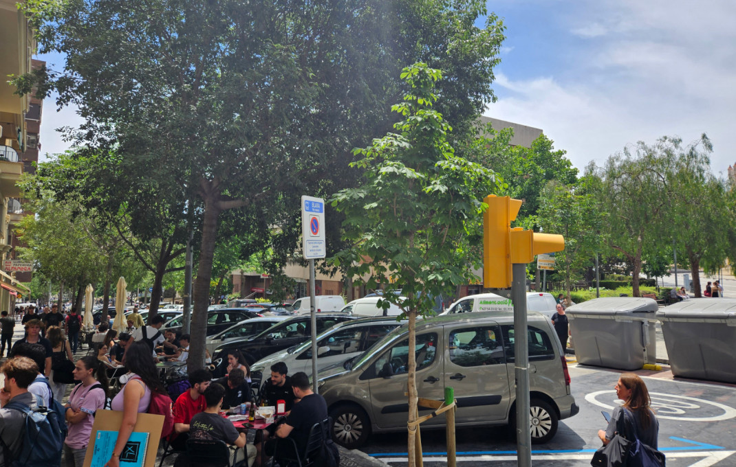 Location longue durée - Bar- C1 -
Barcelona - Sarriá - Francesc Macia