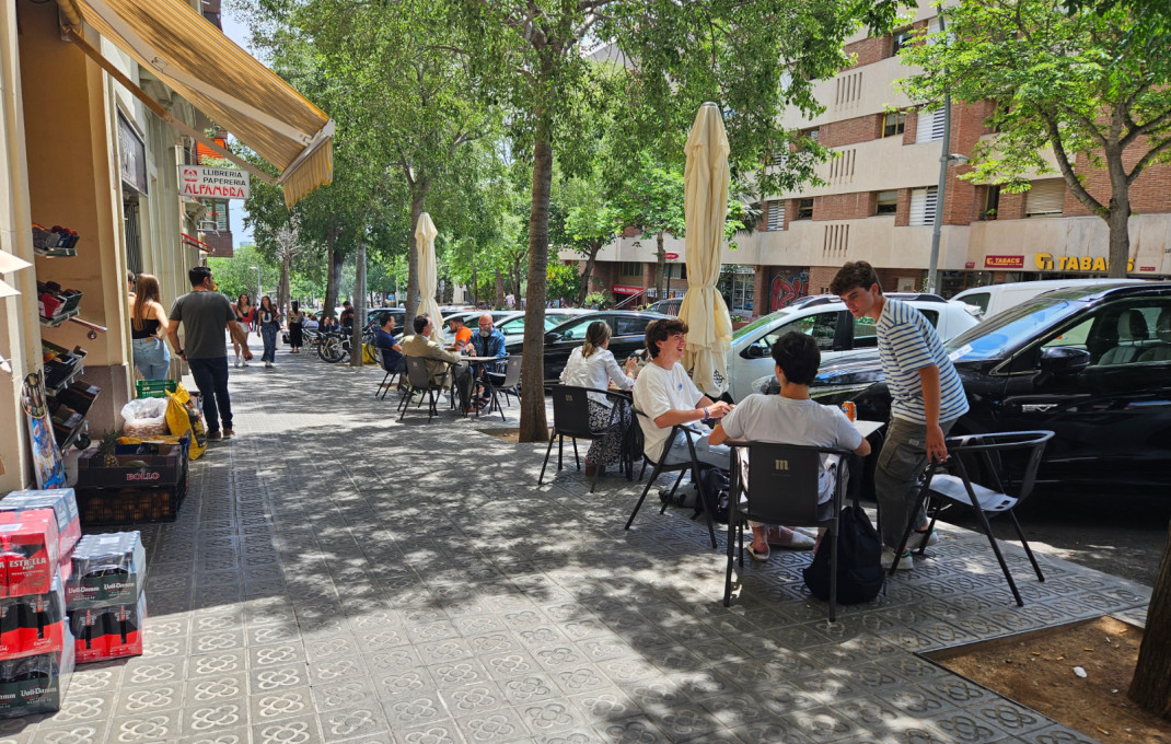 Location longue durée - Bar- C1 -
Barcelona - Sarriá - Francesc Macia