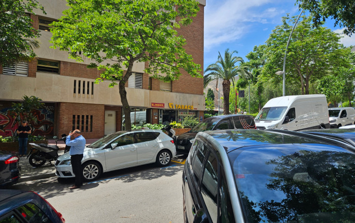 Location longue durée - Bar- C1 -
Barcelona - Sarriá - Francesc Macia