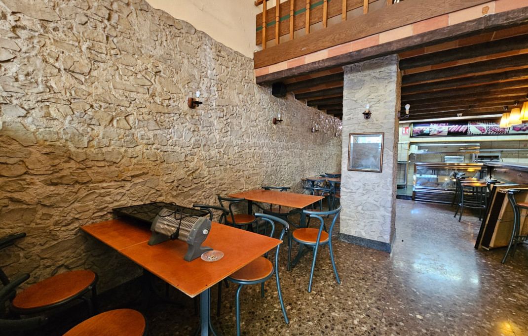 Location longue durée - Bar- C1 -
Barcelona - Sarriá - Francesc Macia