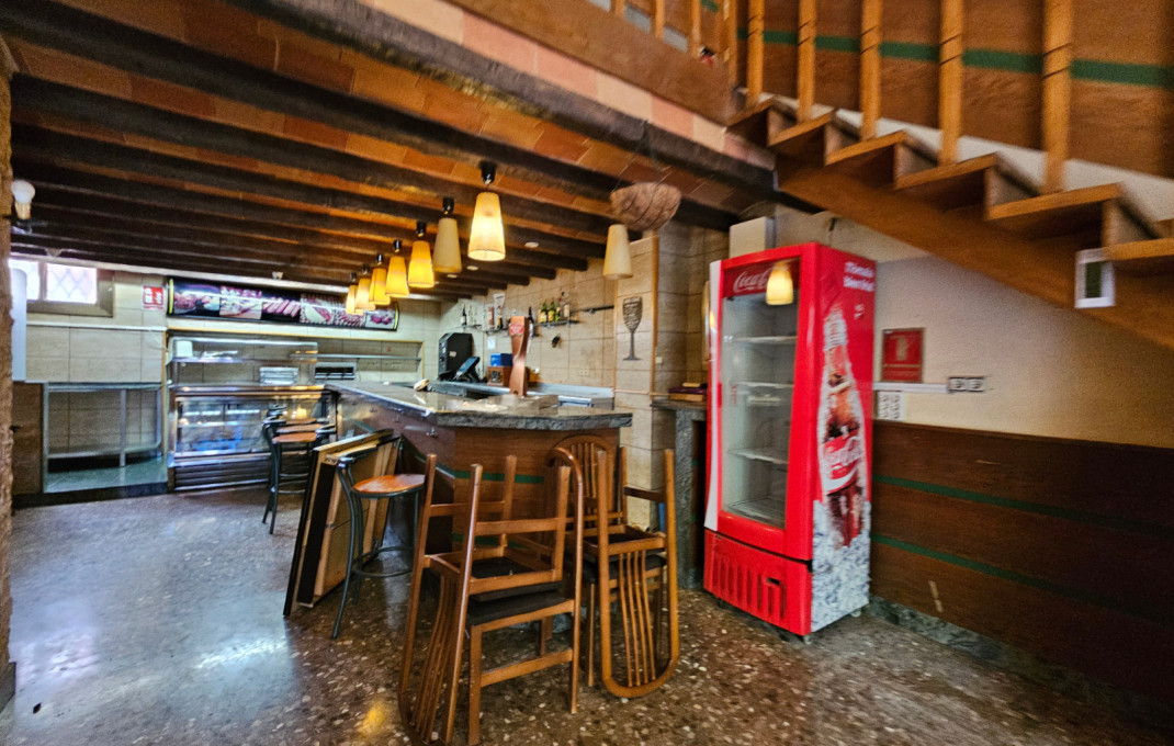 Location longue durée - Bar- C1 -
Barcelona - Sarriá - Francesc Macia