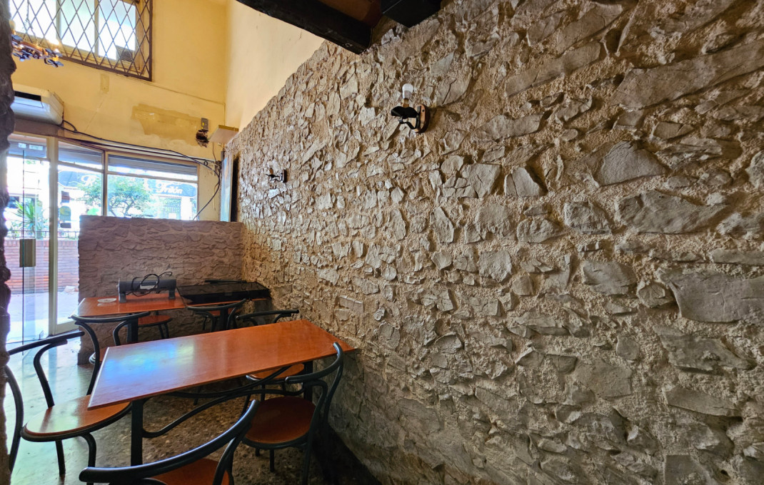 Location longue durée - Bar- C1 -
Barcelona - Sarriá - Francesc Macia