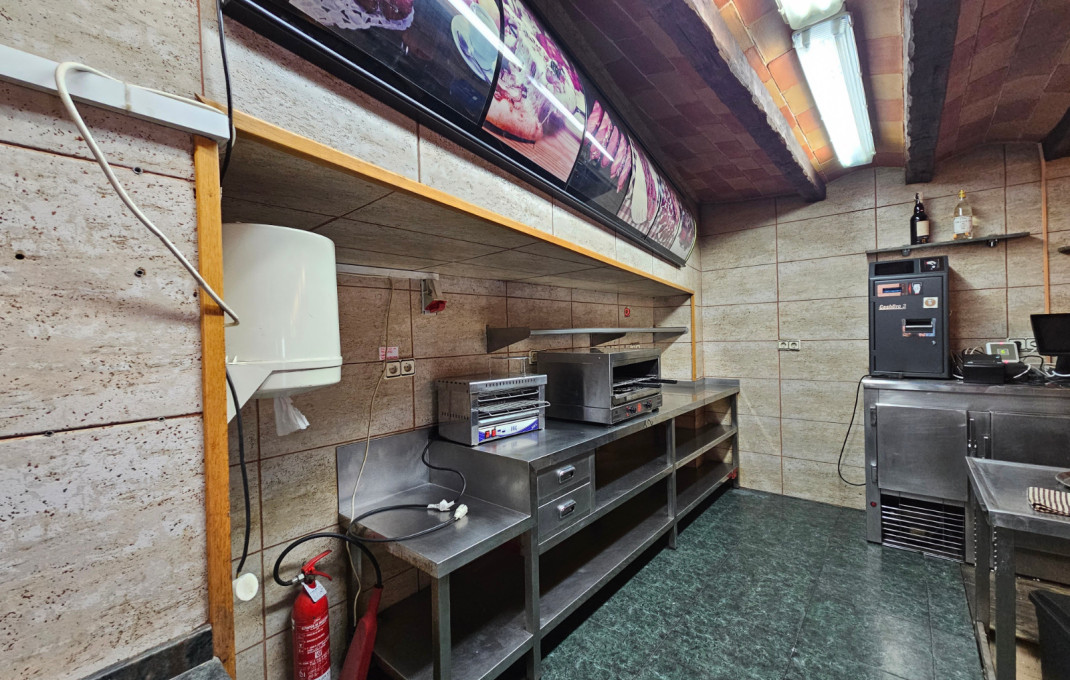 Location longue durée - Bar- C1 -
Barcelona - Sarriá - Francesc Macia