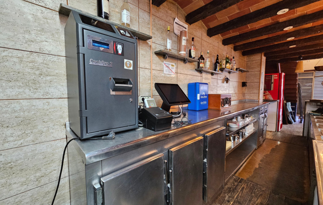 Location longue durée - Bar- C1 -
Barcelona - Sarriá - Francesc Macia