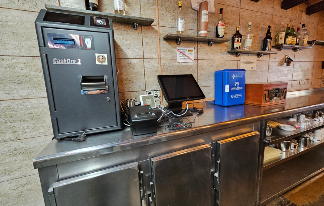 Location longue durée - Bar- C1 -
Barcelona - Sarriá - Francesc Macia