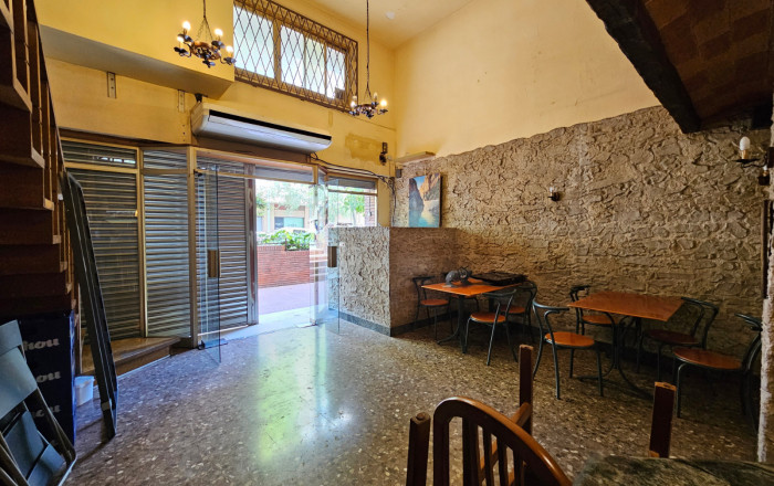 Location longue durée - Bar- C1 -
Barcelona - Sarriá - Francesc Macia