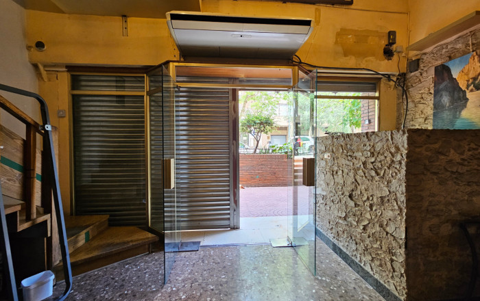 Location longue durée - Bar- C1 -
Barcelona - Sarriá - Francesc Macia