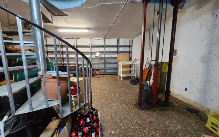 Location longue durée - Bar- C1 -
Barcelona - Sarriá - Francesc Macia