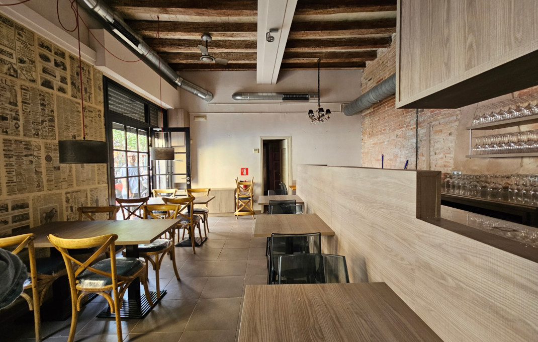 Traspaso - Restaurante -
Barcelona - Sants