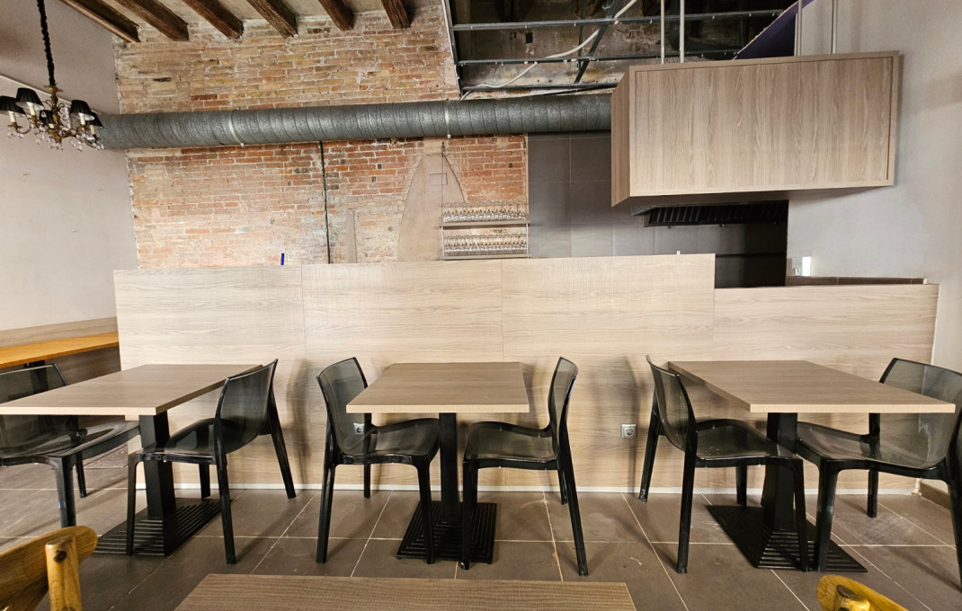 Traspaso - Restaurante -
Barcelona - Sants