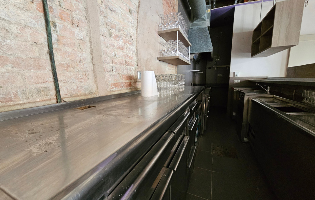 Traspaso - Restaurante -
Barcelona - Sants