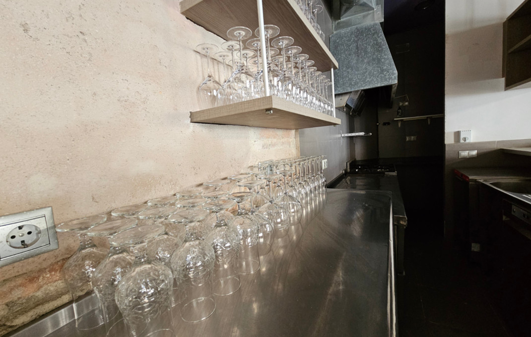 Traspaso - Restaurante -
Barcelona - Sants