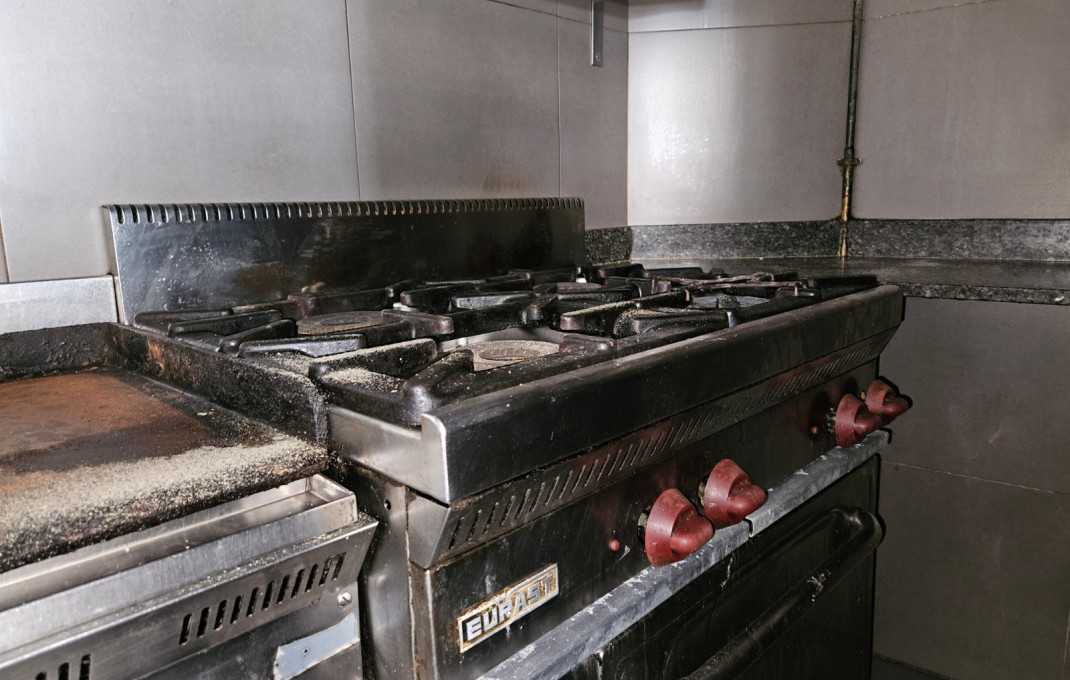 Traspaso - Restaurante -
Barcelona - Sants