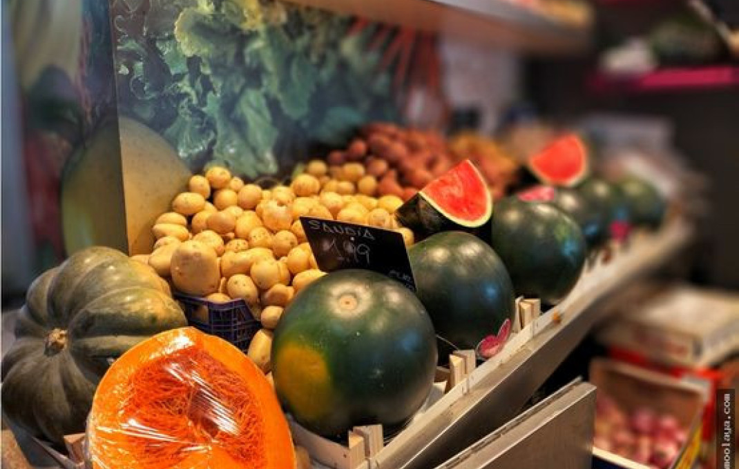 Traspaso - Frutería -
Barcelona - Les corts