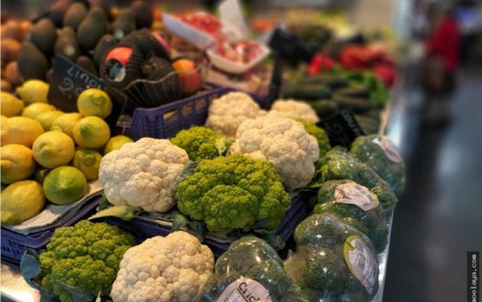 Traspaso - Frutería -
Barcelona - Les corts