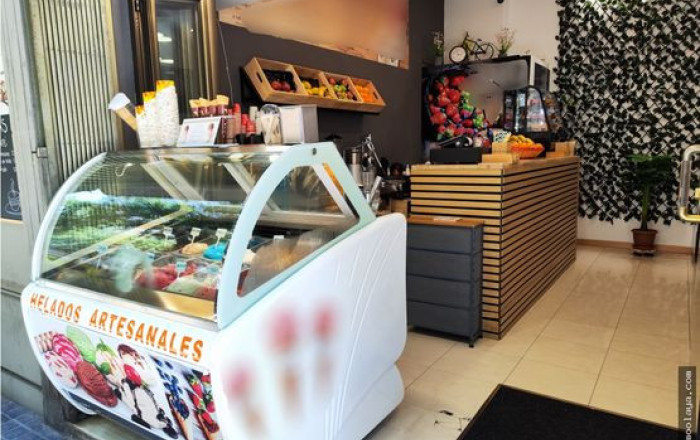 Transfer - Heladería -
Barcelona - Sagrada familia