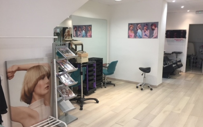 Transfer - Peluquerias y Estetica -
Sabadell