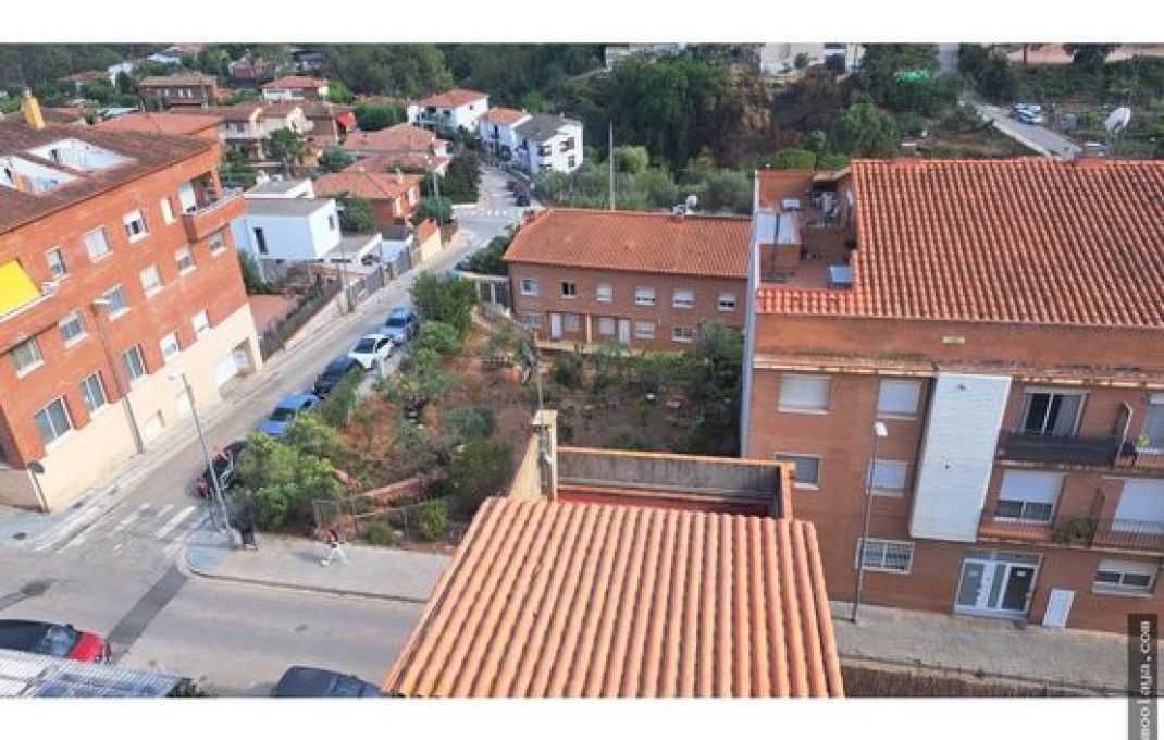 Venta - Edificio -
Cervelló