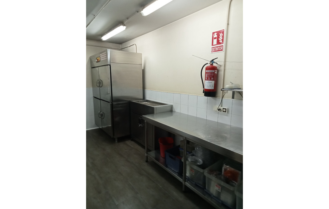 Transfert - Take Away -
Badalona - Centre