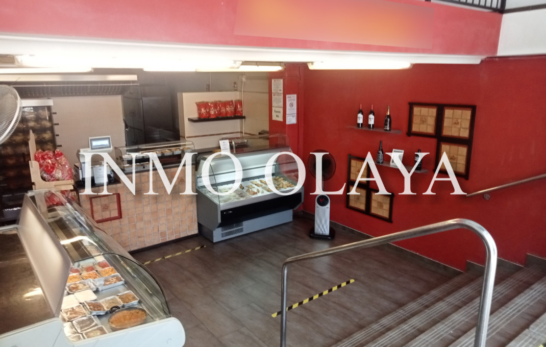 Transfert - Take Away -
Badalona - Centre