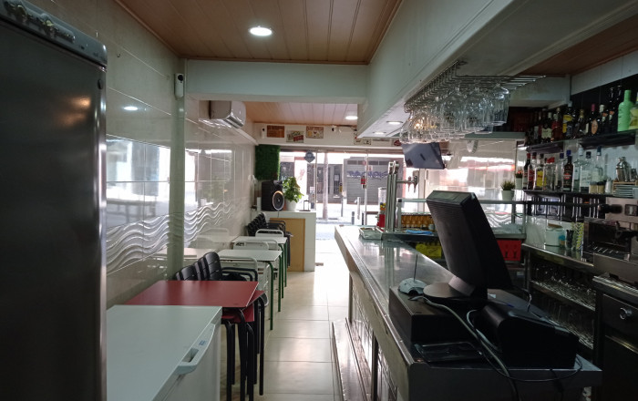 Traspaso - Cafeteria -
Barcelona - Sants