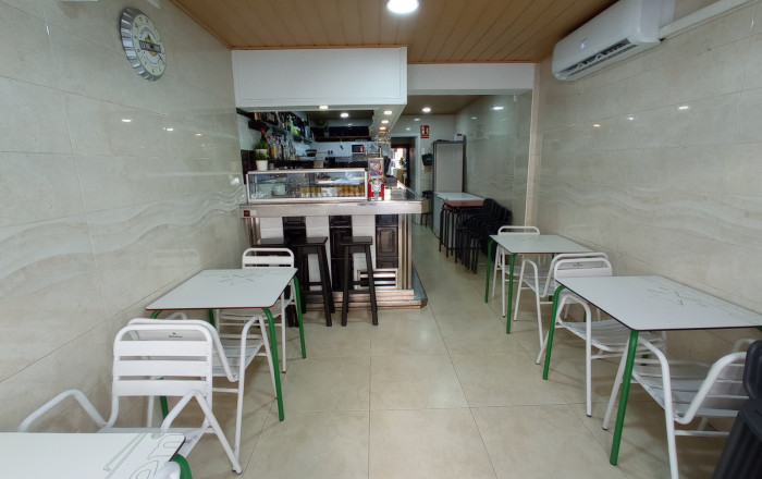 Traspaso - Cafeteria -
Barcelona - Sants