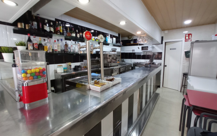 Traspaso - Cafeteria -
Barcelona - Sants