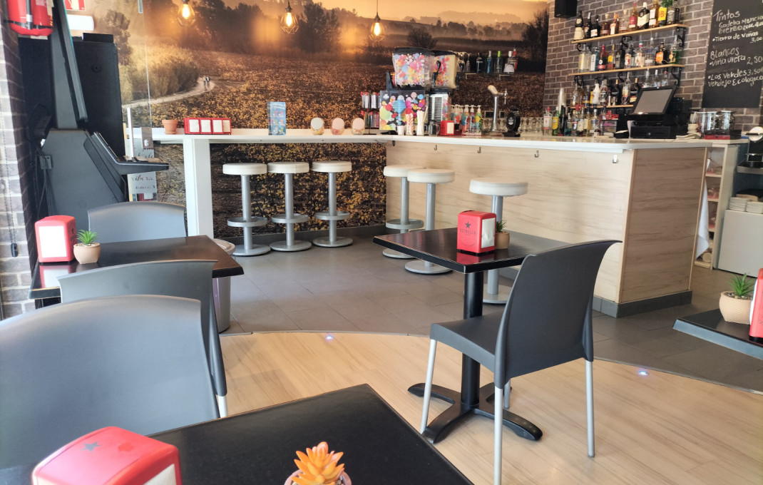 Transfer - Bar- C1 -
Pallej&agrave;