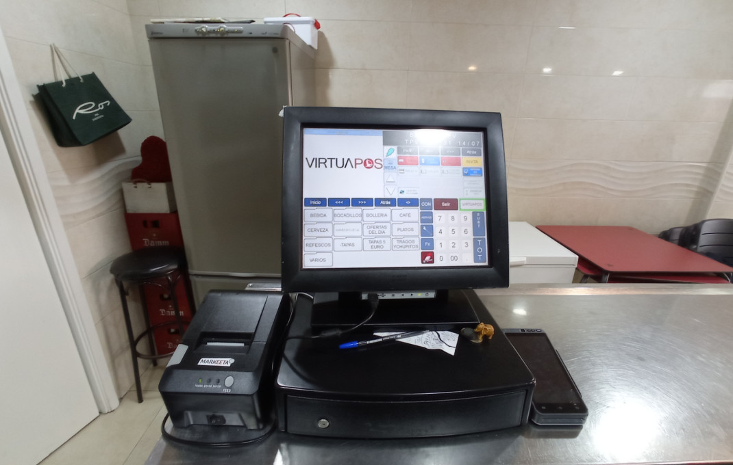 Traspaso - Cafeteria -
Barcelona - Sants