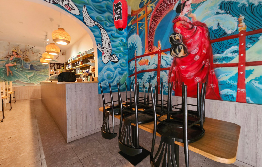 Transfert - Restaurant -
Barcelona - Eixample Izquierdo Alto