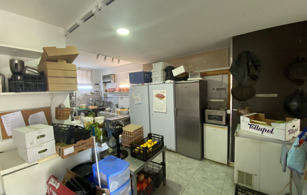 Transfert - Restaurant -
Barcelona - Zona Franca