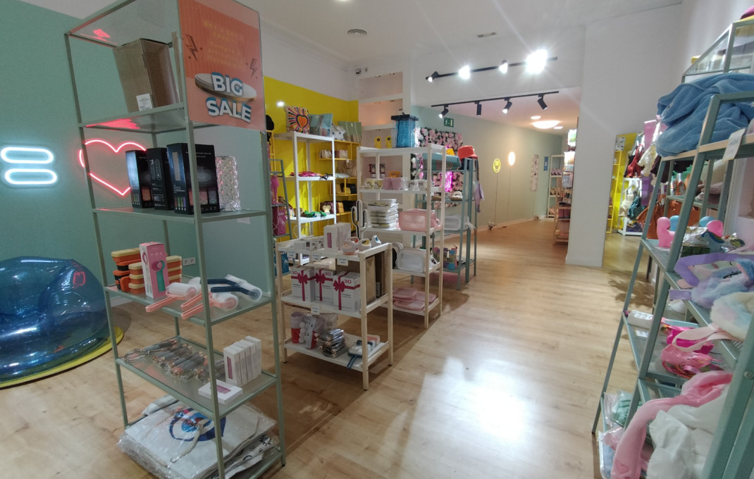 Transfer - Local comercial -
Barcelona - Borne-centro