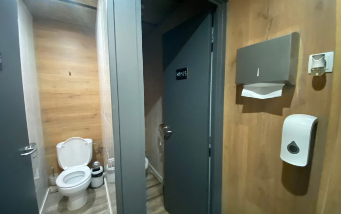 Transfert - Restaurant -
Barcelona - Zona Franca