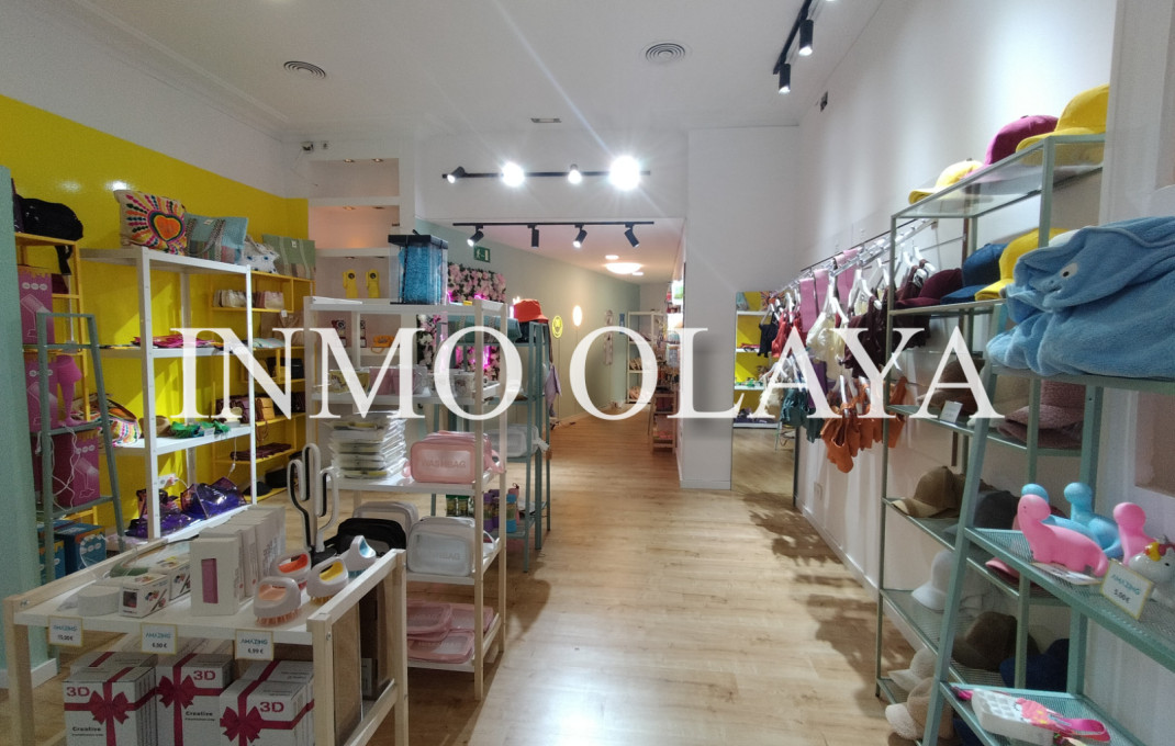 Transfer - Local comercial -
Barcelona - Borne-centro