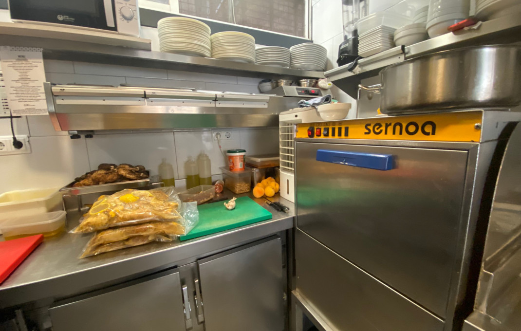 Transfert - Restaurant -
Barcelona - Zona Franca