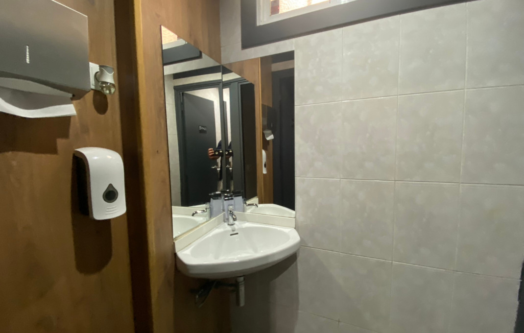 Venta - Restaurante -
Barcelona - Zona Franca