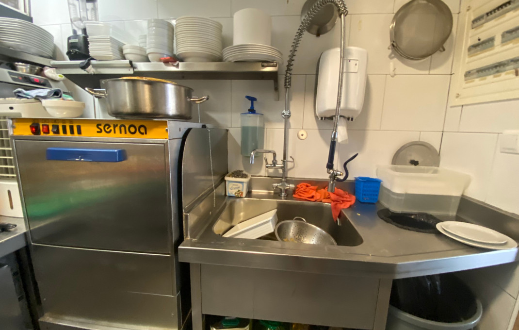 Venta - Restaurante -
Barcelona - Zona Franca