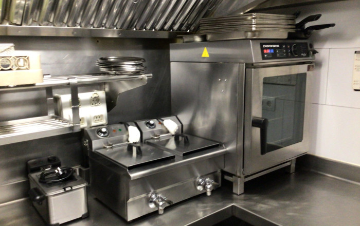 Transfert - Restaurant -
Barcelona - Zona Franca