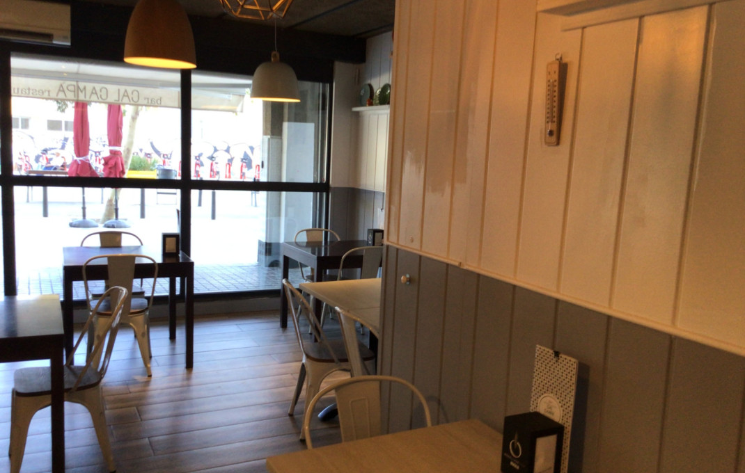 Venta - Restaurante -
Barcelona - Zona Franca