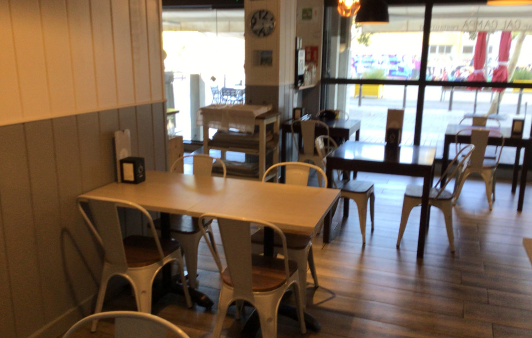 Venta - Restaurante -
Barcelona - Zona Franca
