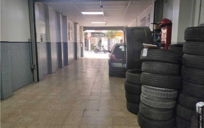 Traspaso - Local comercial -
Barcelona - Santa Coloma De Gramanet