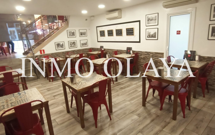 Traspaso - Restaurante -
Barcelona - Gràcia